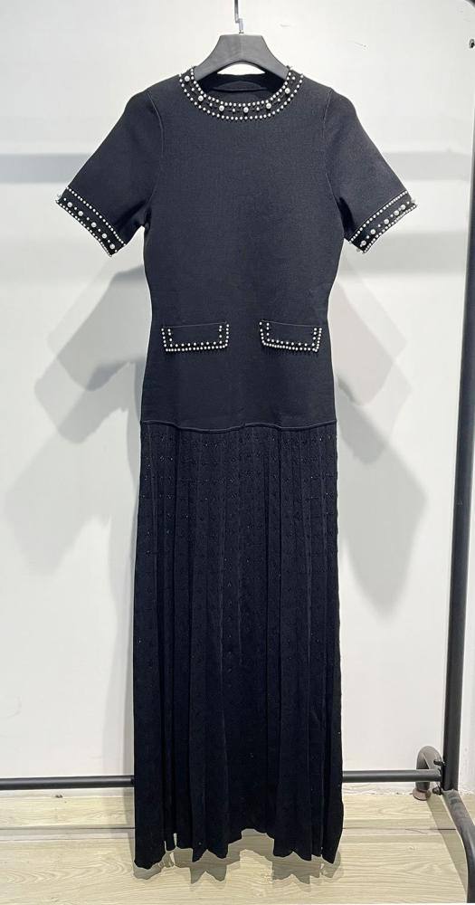 Knit basic pearl dress