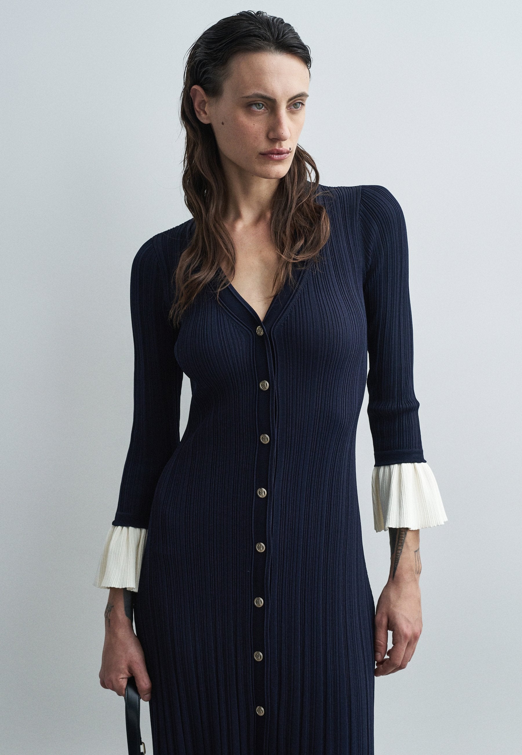 Nara ruffles knit midi dress