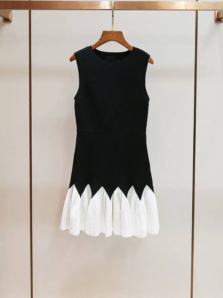 Two-tone mini dress